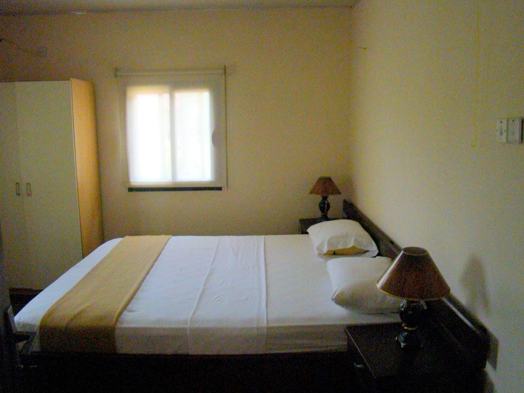 Lungi Airport Hotels Tulun Bilik gambar
