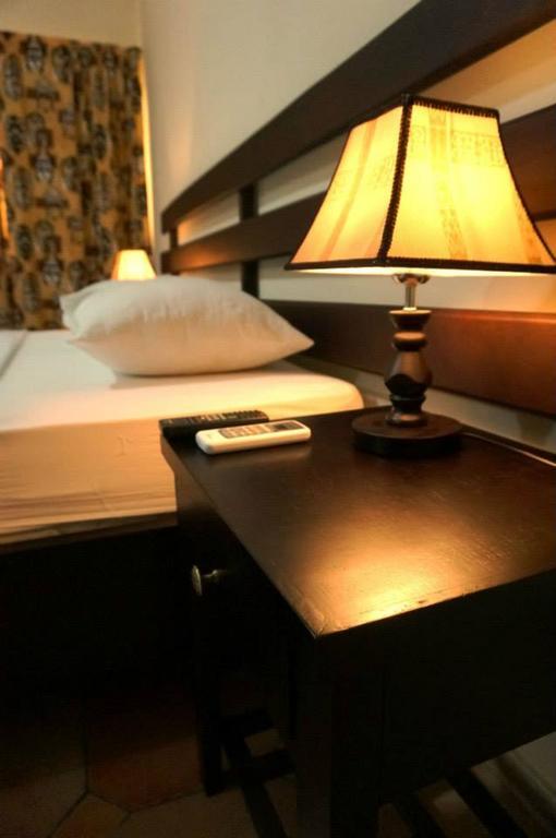 Lungi Airport Hotels Tulun Bilik gambar
