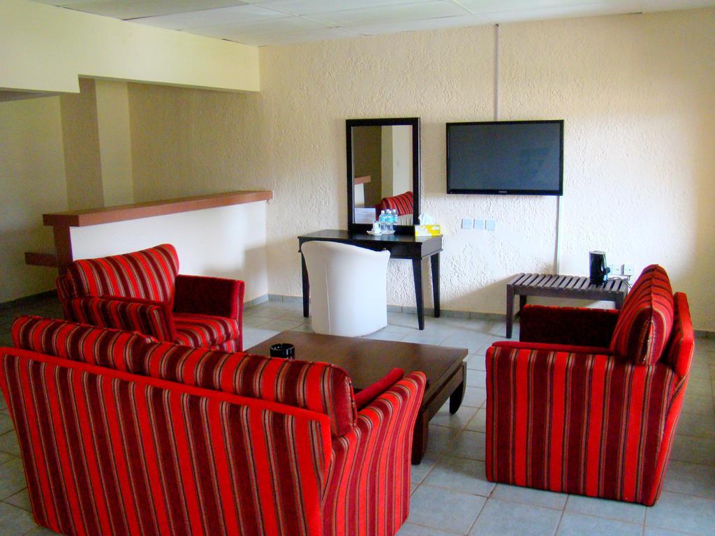 Lungi Airport Hotels Tulun Bilik gambar